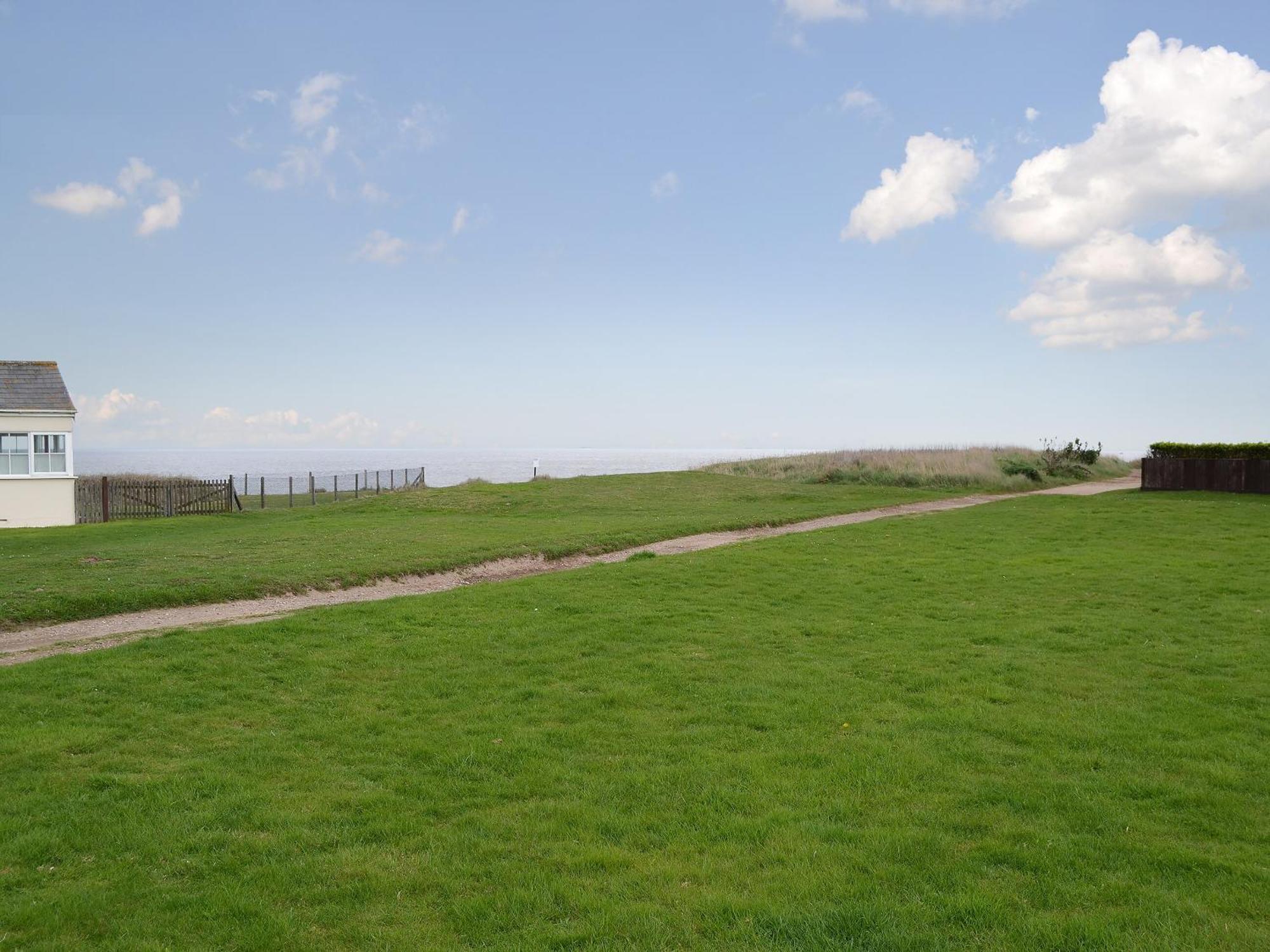 Villa Rosemarys Sea View Bacton  Esterno foto