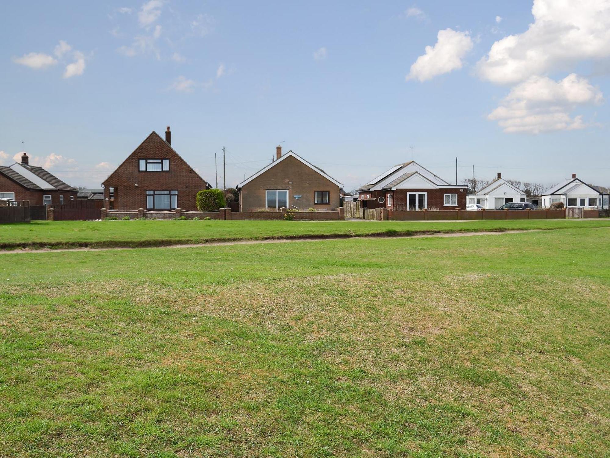 Villa Rosemarys Sea View Bacton  Esterno foto